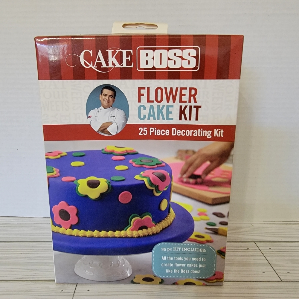 Cake Boss Buddy Valastro 25 piece Flower Cake Decorating Kit 2013 New In Box